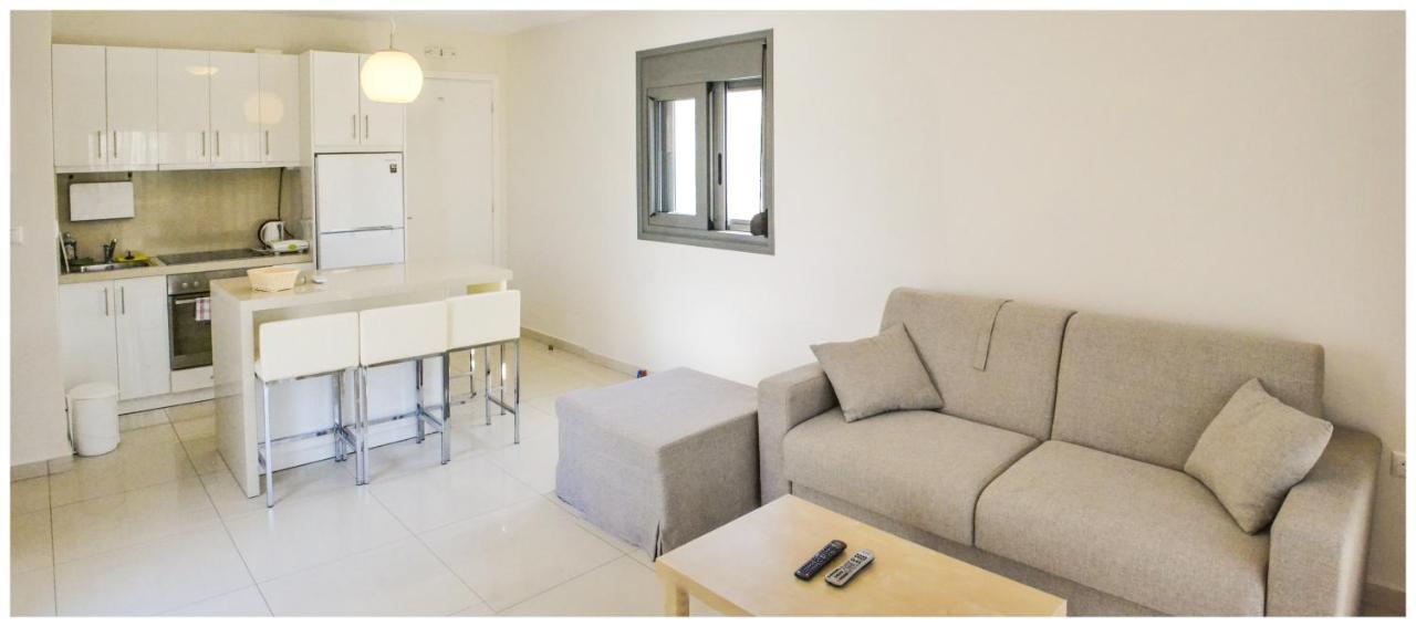 Potideon Bay Luxury Apartments Karpathos Exterior foto